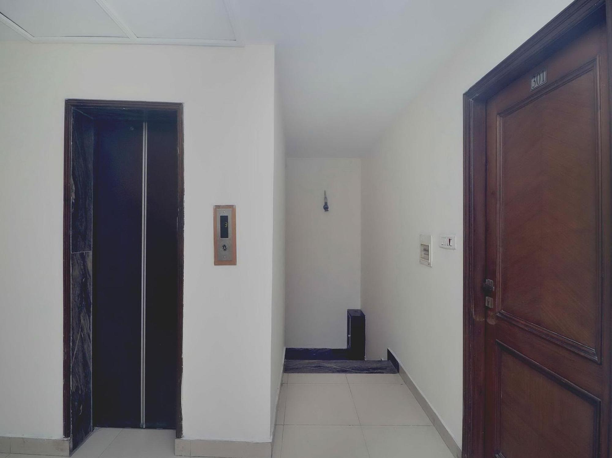 Oyo Hotel Temple View Amritsar Dış mekan fotoğraf