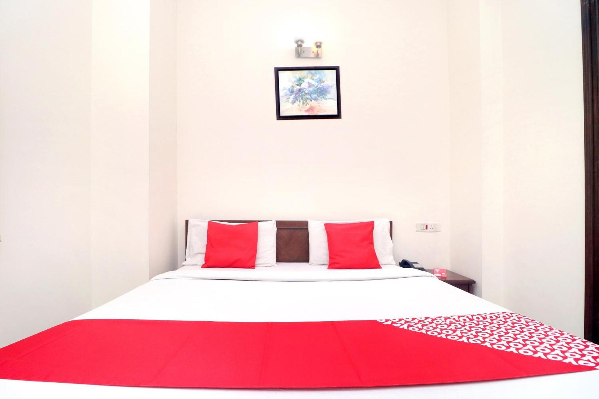 Oyo Hotel Temple View Amritsar Dış mekan fotoğraf